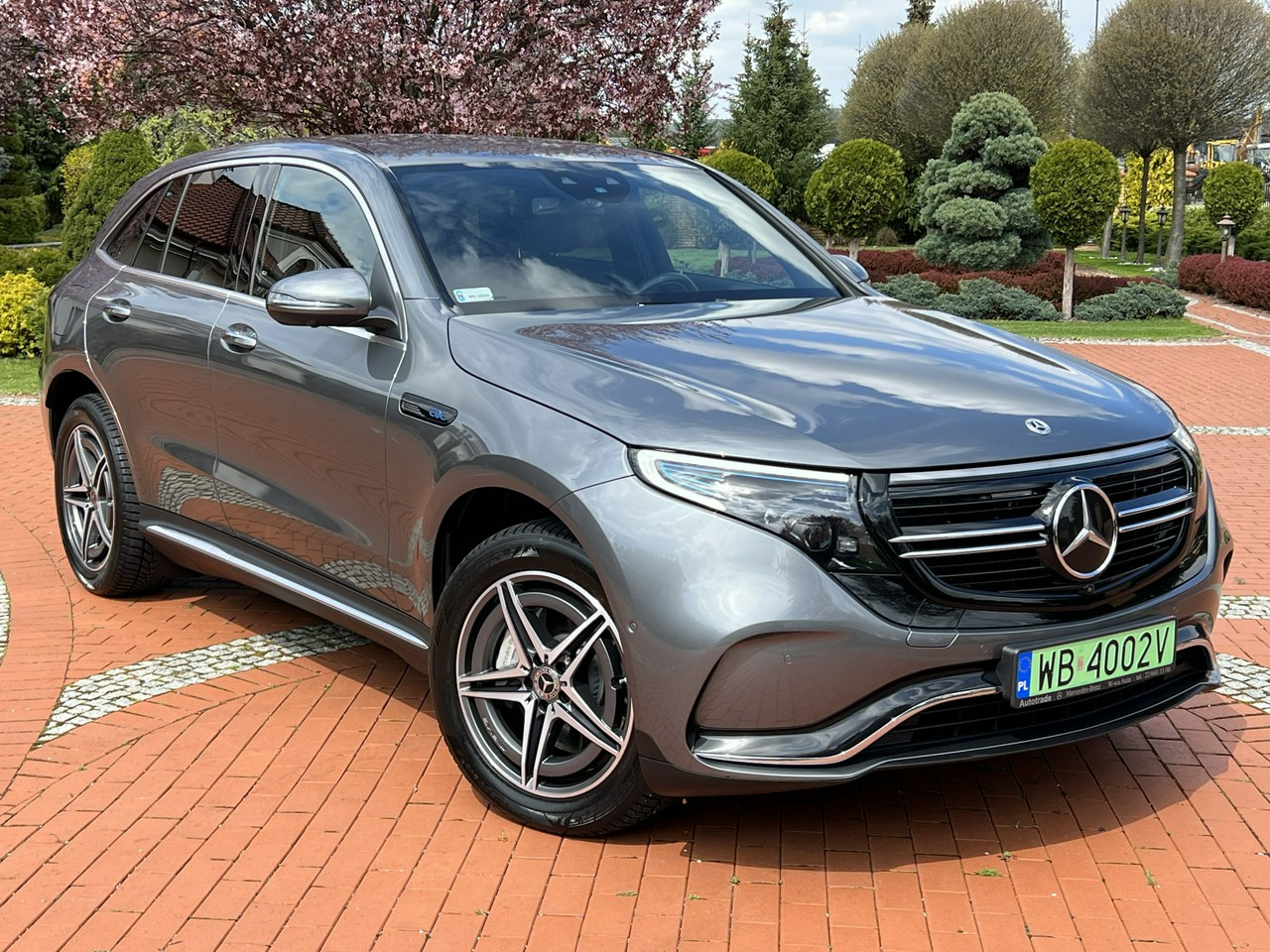 Mercedes EQC - Terepjáró/ SUV: 2 kép. Mercedes EQC - Terepjáró/ SUV: 2 kép.