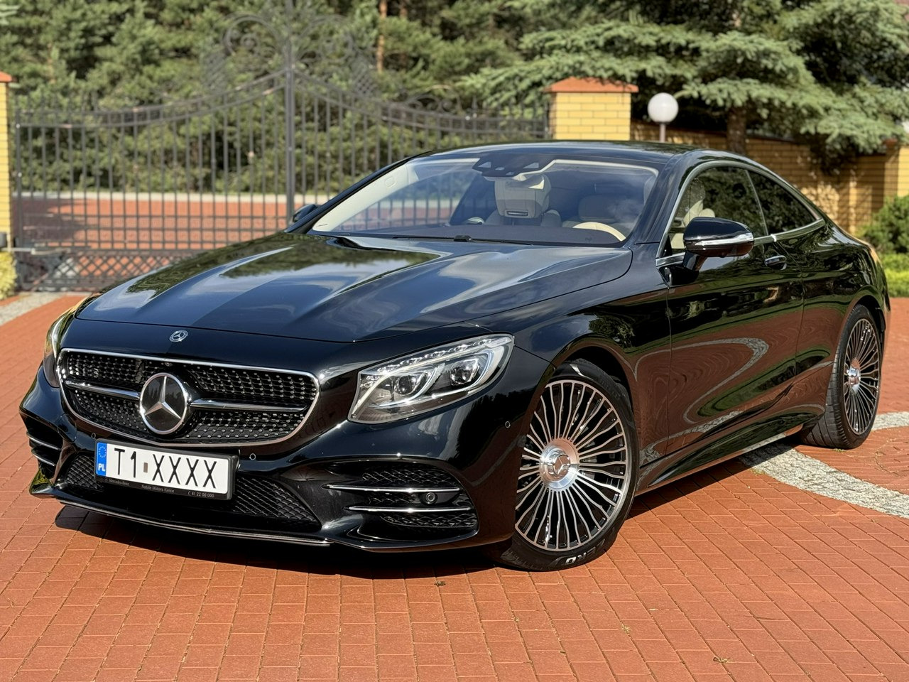 Mercedes S 450 - Szedán: 3 kép. Mercedes S 450 - Szedán: 3 kép.