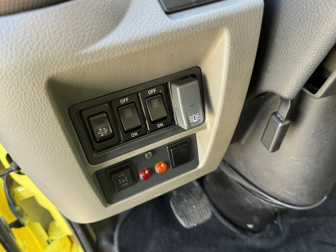Nissan Cabstar lízing Nissan Cabstar: 26 kép.
