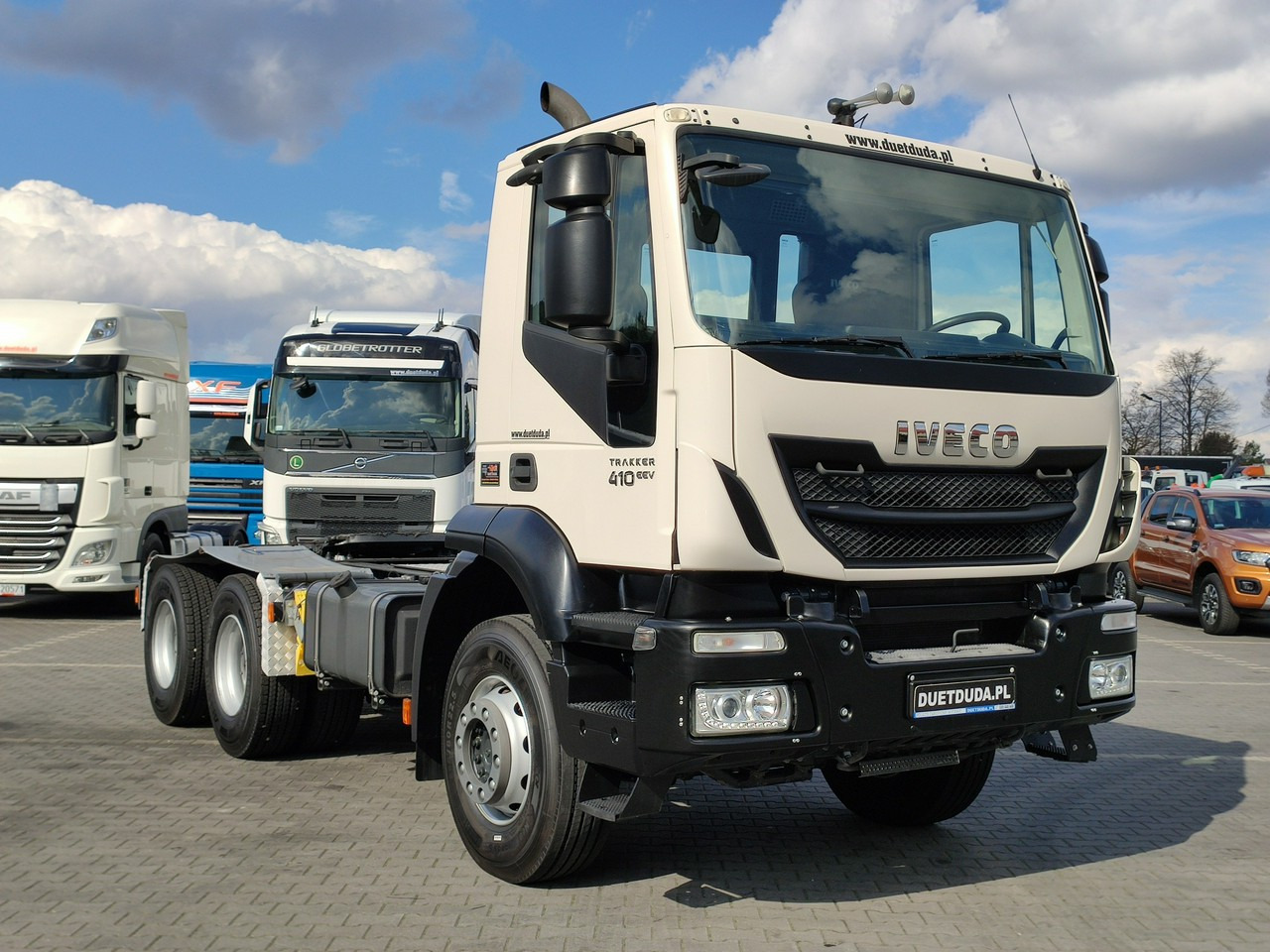 Iveco Trakerr 26.410 6x4 Manual Mały Przebieg tylko-46000km - Nyergesvontató: 4 kép. Iveco Trakerr 26.410 6x4 Manual Mały Przebieg tylko-46000km - Nyergesvontató: 4 kép.