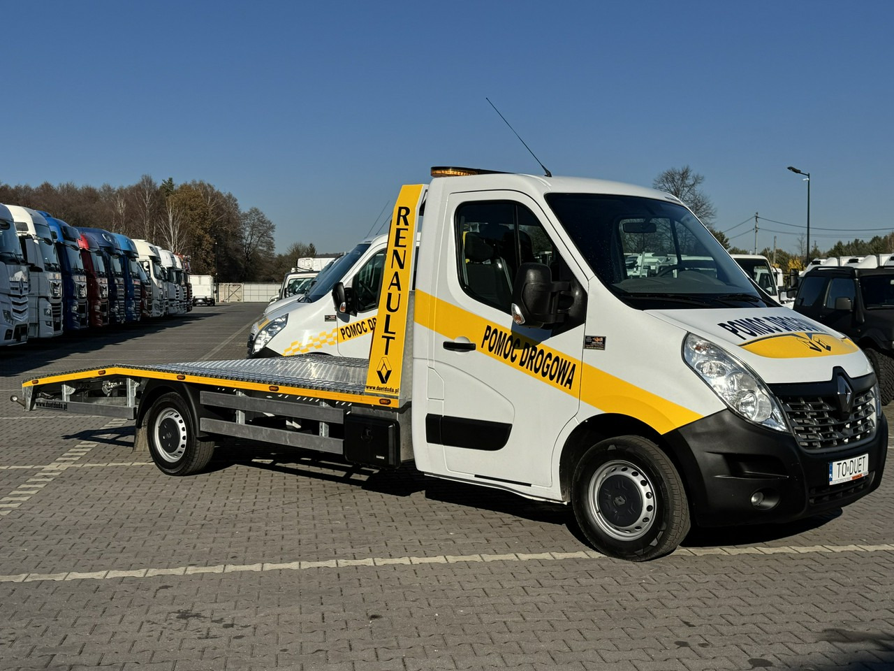 Renault Master - Vontató: 5 kép. Renault Master - Vontató: 5 kép.