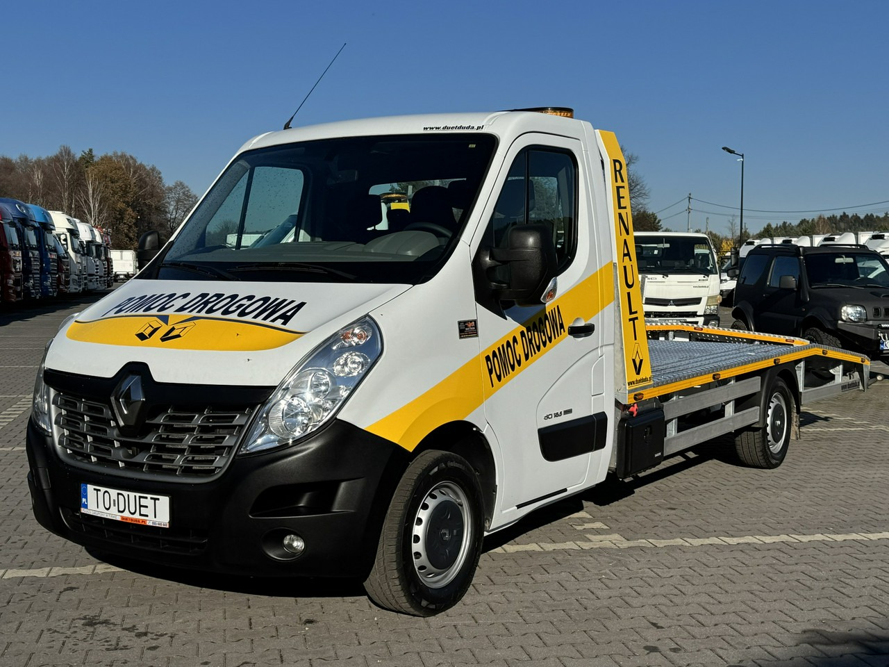 Renault Master - Vontató: 4 kép. Renault Master - Vontató: 4 kép.