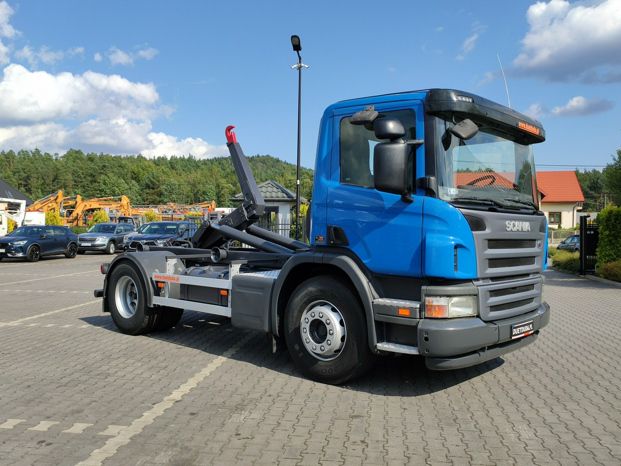 Scania P 280 N321 EURO 5 Hakowiec Hak 4x2 SKIBICKI - Horgos rakodó teherautó: 5 kép. Scania P 280 N321 EURO 5 Hakowiec Hak 4x2 SKIBICKI - Horgos rakodó teherautó: 5 kép.