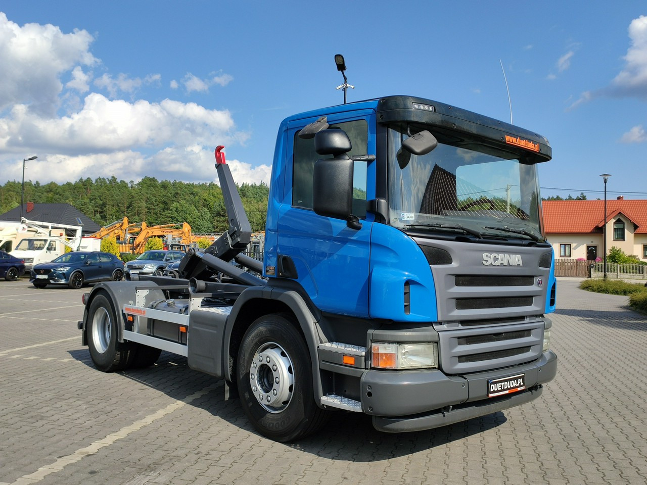 Scania P 280 N321 EURO 5 Hakowiec Hak 4x2 SKIBICKI - Horgos rakodó teherautó: 3 kép. Scania P 280 N321 EURO 5 Hakowiec Hak 4x2 SKIBICKI - Horgos rakodó teherautó: 3 kép.
