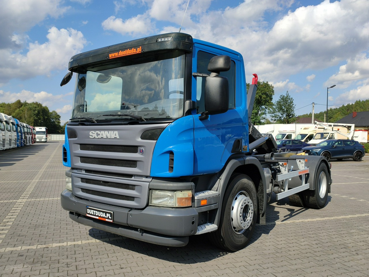 Scania P 280 N321 EURO 5 Hakowiec Hak 4x2 SKIBICKI - Horgos rakodó teherautó: 4 kép. Scania P 280 N321 EURO 5 Hakowiec Hak 4x2 SKIBICKI - Horgos rakodó teherautó: 4 kép.