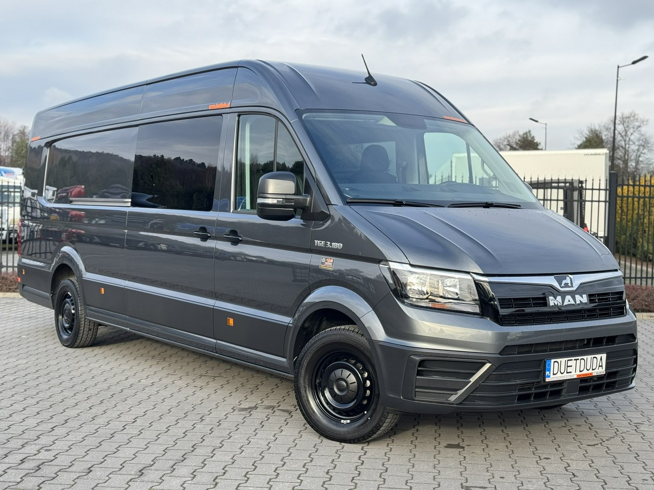 Volkswagen Crafter - Furgon: 5 kép. Volkswagen Crafter - Furgon: 5 kép.
