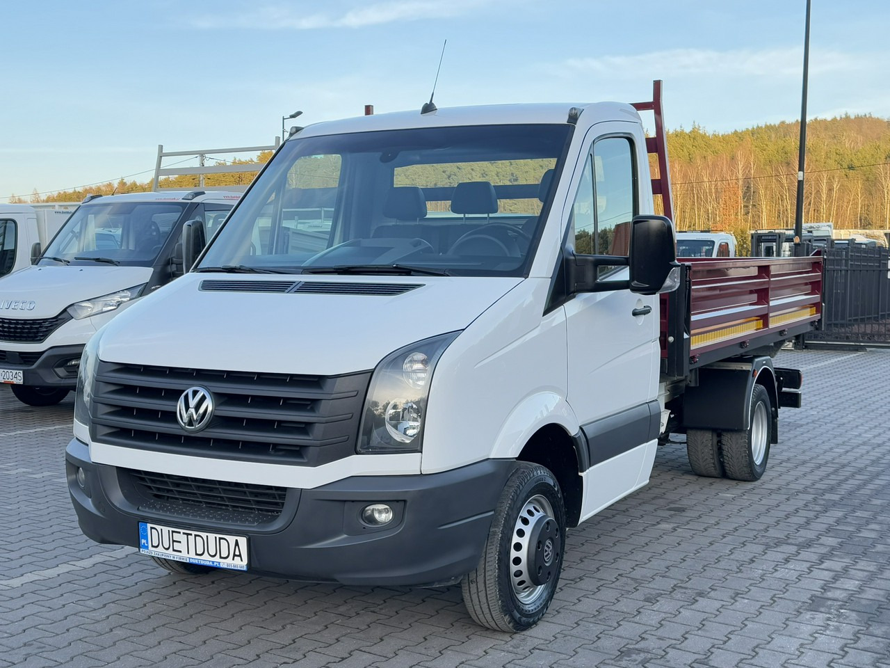 Volkswagen Crafter - Billenőplatós kisteherautó: 5 kép. Volkswagen Crafter - Billenőplatós kisteherautó: 5 kép.
