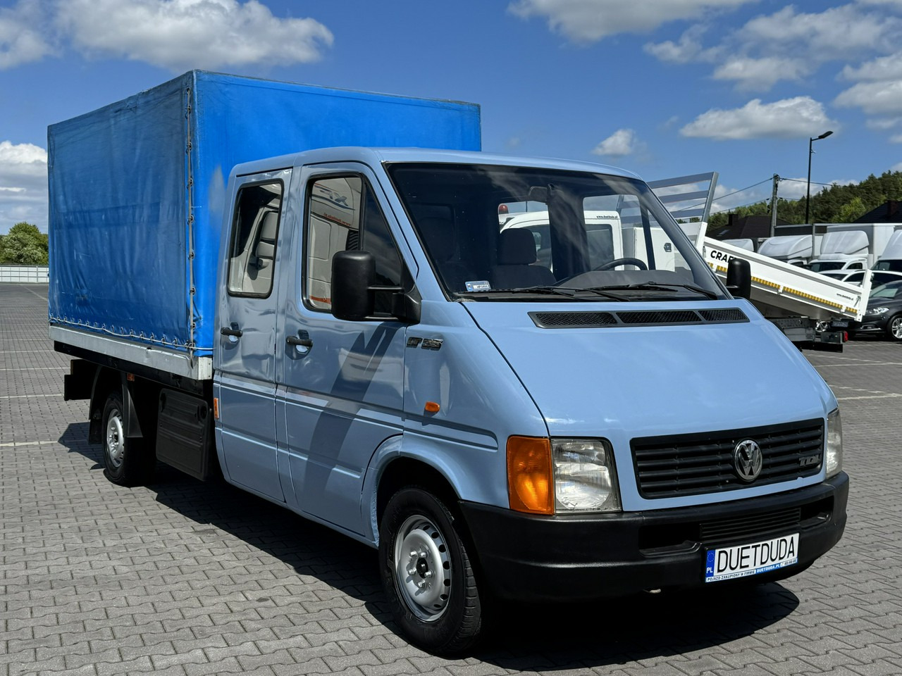 Volkswagen LT - Ponyvás kisteherautó: 4 kép. Volkswagen LT - Ponyvás kisteherautó: 4 kép.