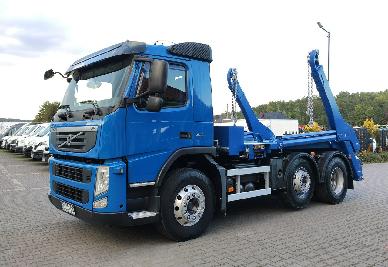 Volvo FM 410 E5 Bramowiec Hakowiec 6x2 Oś Skrętna / Podnoszona Automat - Konténerszállító: 1 kép. Volvo FM 410 E5 Bramowiec Hakowiec 6x2 Oś Skrętna / Podnoszona Automat - Konténerszállító: 1 kép.