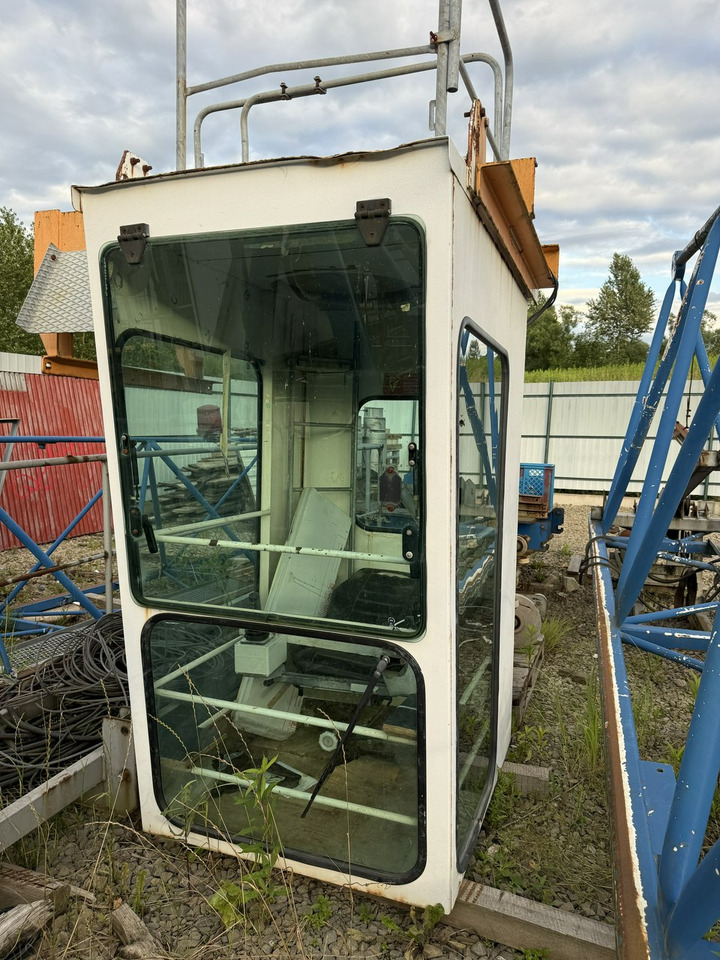 Toronydaru inny Potain MC 50A Żuraw Wierzowy Górno Obrotowy: 8 kép. Toronydaru inny Potain MC 50A Żuraw Wierzowy Górno Obrotowy: 8 kép.