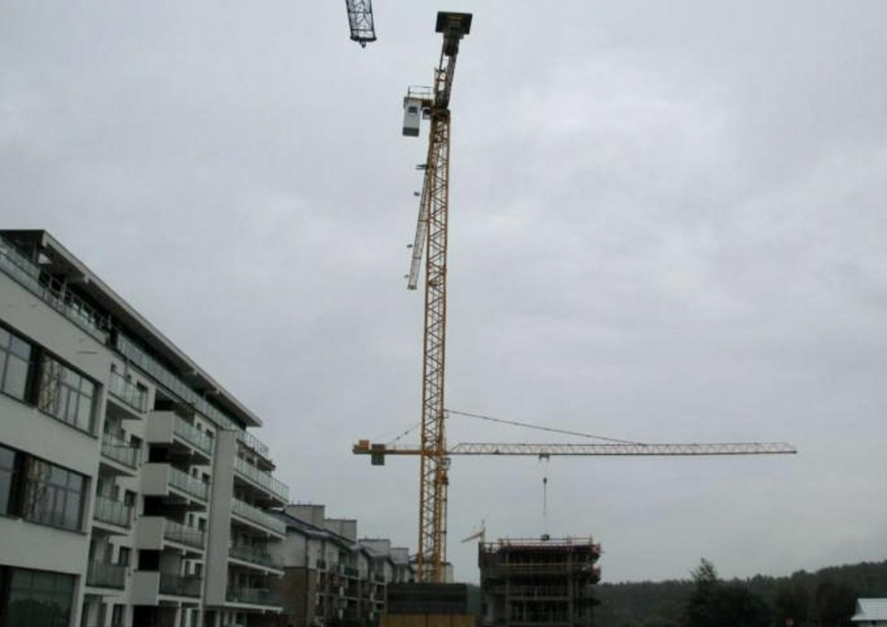 Inny Potain MC 50A Żuraw Wierzowy Górno Obrotowy - Toronydaru: 2 kép. Inny Potain MC 50A Żuraw Wierzowy Górno Obrotowy - Toronydaru: 2 kép.
