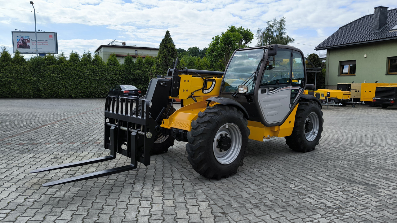 MANITOU MT 932 EASY 75D - Gumikerekes homlokrakodó: 1 kép. MANITOU MT 932 EASY 75D - Gumikerekes homlokrakodó: 1 kép.