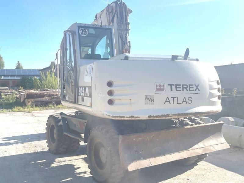 Atlas 1505 - Gumikerekes kotró: 2 kép. Atlas 1505 - Gumikerekes kotró: 2 kép.