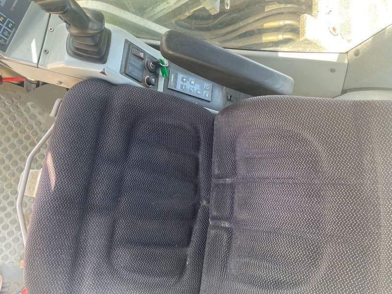 Atlas 1505 - Gumikerekes kotró: 5 kép. Atlas 1505 - Gumikerekes kotró: 5 kép.