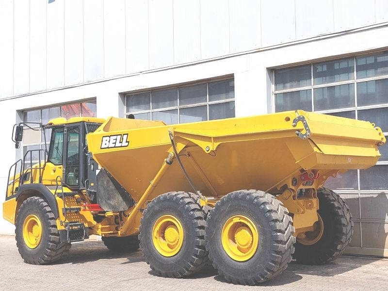 Bell B 30 E - Csuklós dömper: 3 kép. Bell B 30 E - Csuklós dömper: 3 kép.