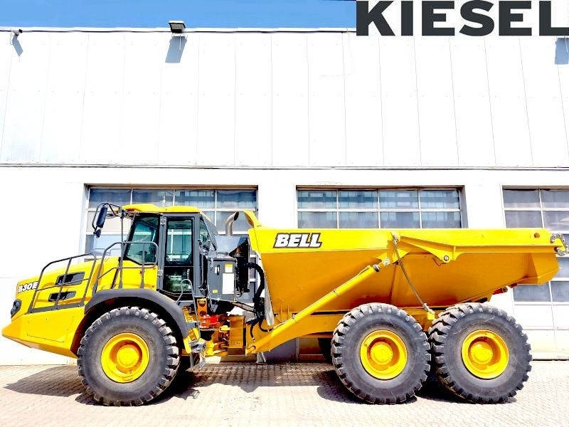 Bell B 30 E - Csuklós dömper: 1 kép. Bell B 30 E - Csuklós dömper: 1 kép.