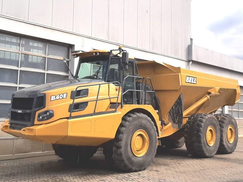 Bell B 40 E - Csuklós dömper: 2 kép. Bell B 40 E - Csuklós dömper: 2 kép.