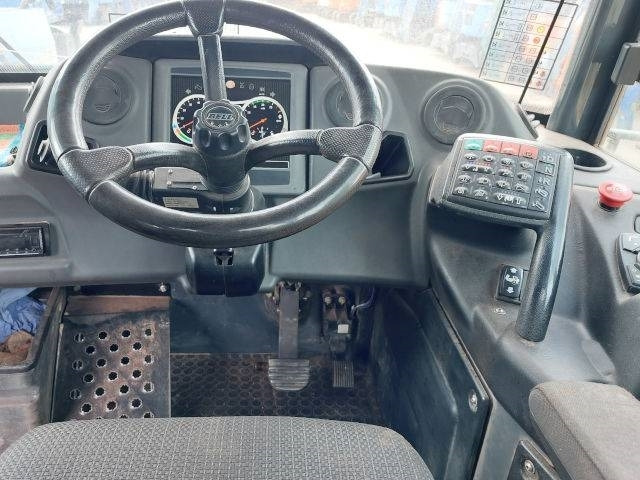 Csuklós dömper Bell B 45 E: 9 kép. Csuklós dömper Bell B 45 E: 9 kép.