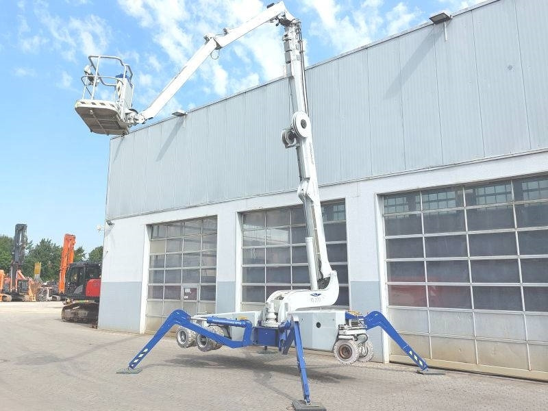 Falck Schmidt FS370 - Személyemelő: 4 kép. Falck Schmidt FS370 - Személyemelő: 4 kép.