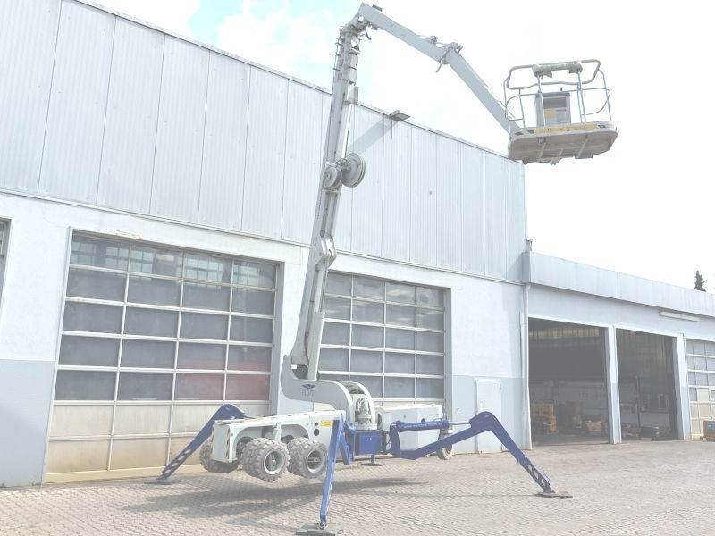 Falck Schmidt FS370 - Személyemelő: 3 kép. Falck Schmidt FS370 - Személyemelő: 3 kép.