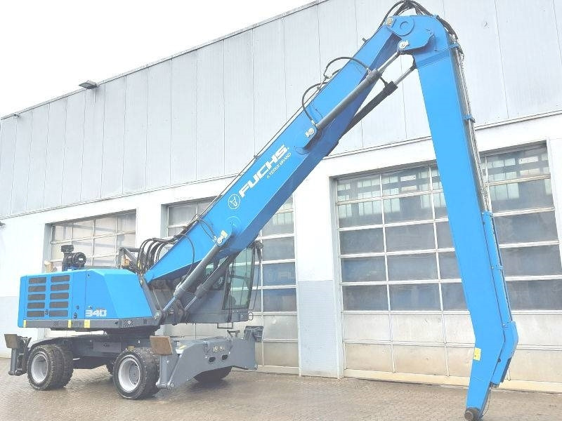 Fuchs MHL 340 F - Hulladék kotró: 4 kép. Fuchs MHL 340 F - Hulladék kotró: 4 kép.