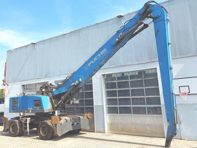 Fuchs MHL 365 F - Hulladék kotró: 4 kép. Fuchs MHL 365 F - Hulladék kotró: 4 kép.