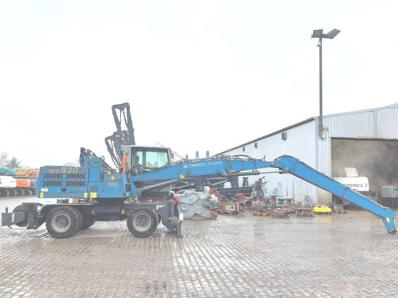 Fuchs MHL 820 D Elektro - Hulladék kotró: 5 kép. Fuchs MHL 820 D Elektro - Hulladék kotró: 5 kép.