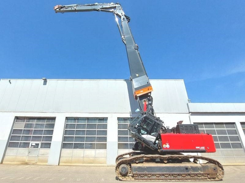 Hitachi KTEG KMC600P-6 - Bontó kotrógép: 2 kép. Hitachi KTEG KMC600P-6 - Bontó kotrógép: 2 kép.