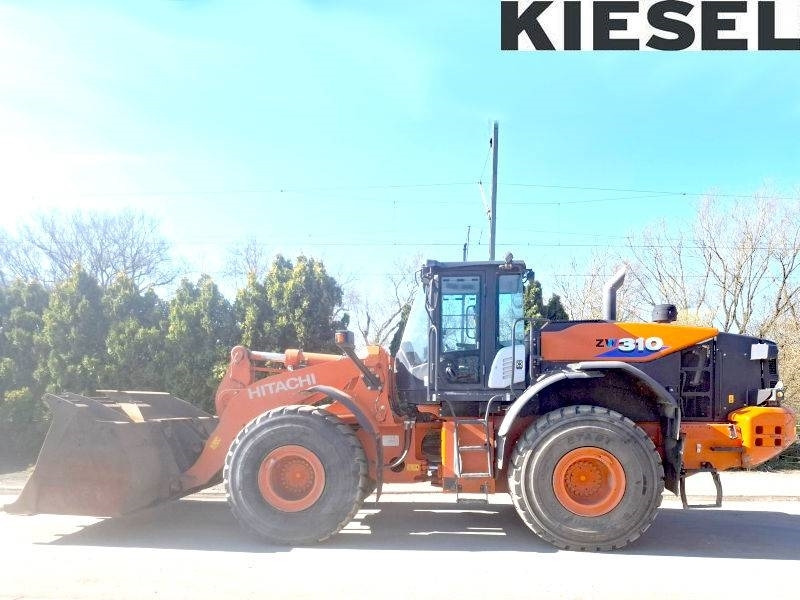 Hitachi ZW 310-6 - Gumikerekes homlokrakodó: 1 kép. Hitachi ZW 310-6 - Gumikerekes homlokrakodó: 1 kép.