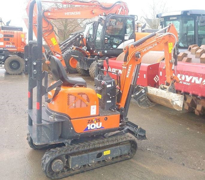 Hitachi ZX 10 U-6 - Minikotró: 4 kép. Hitachi ZX 10 U-6 - Minikotró: 4 kép.