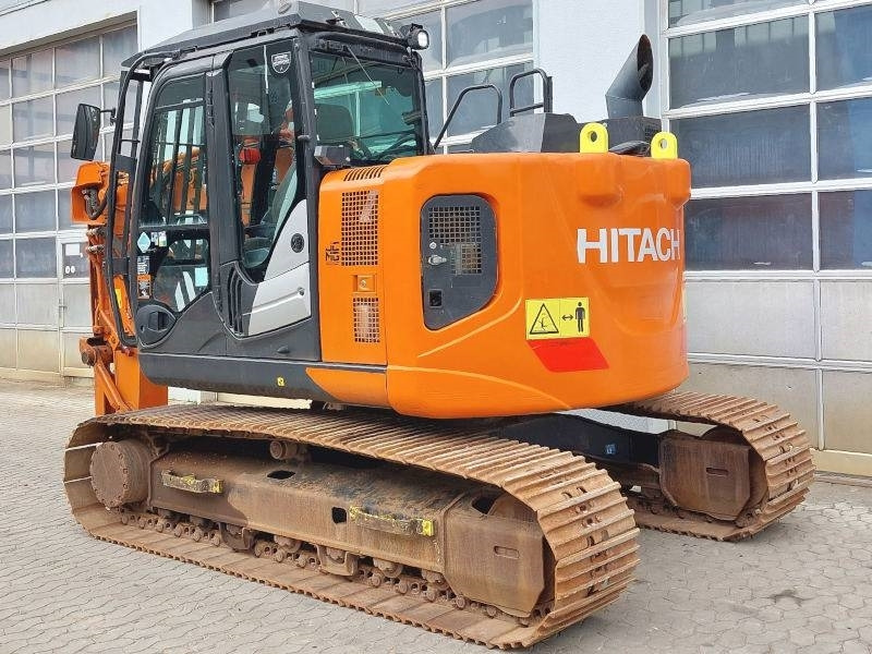 Hitachi ZX 135 US-6 Short reach front tunnel excavator  - Lánctalpas kotró: 3 kép. Hitachi ZX 135 US-6 Short reach front tunnel excavator  - Lánctalpas kotró: 3 kép.