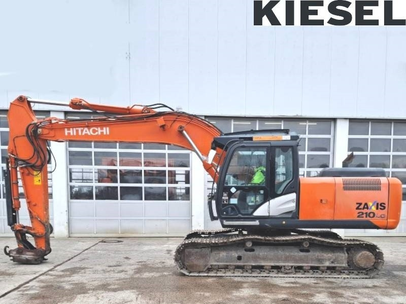 Hitachi ZX 210 LC-5 - Lánctalpas kotró: 1 kép. Hitachi ZX 210 LC-5 - Lánctalpas kotró: 1 kép.