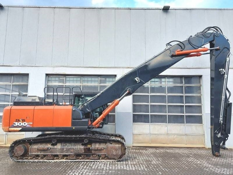 Hitachi ZX 300 LCN-6 - Bontó kotrógép: 5 kép. Hitachi ZX 300 LCN-6 - Bontó kotrógép: 5 kép.