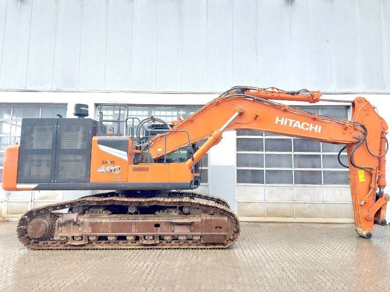 Hitachi ZX 490 LCH-7 - Lánctalpas kotró: 5 kép. Hitachi ZX 490 LCH-7 - Lánctalpas kotró: 5 kép.