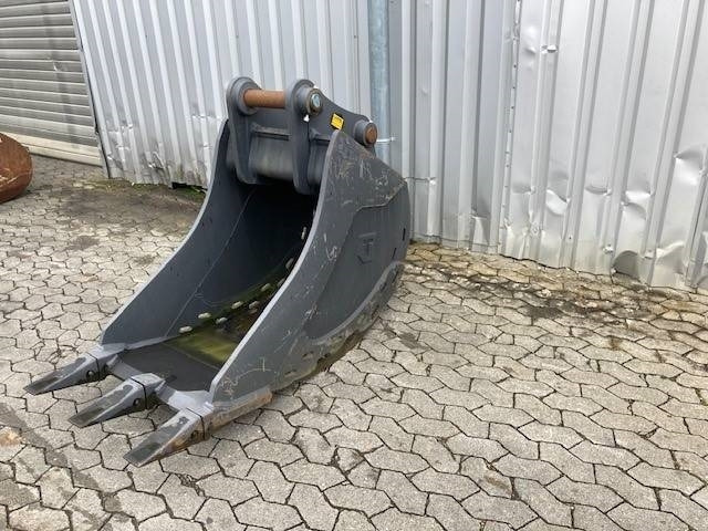 Triga 700mm  - Kotró kanál: 3 kép. Triga 700mm  - Kotró kanál: 3 kép.