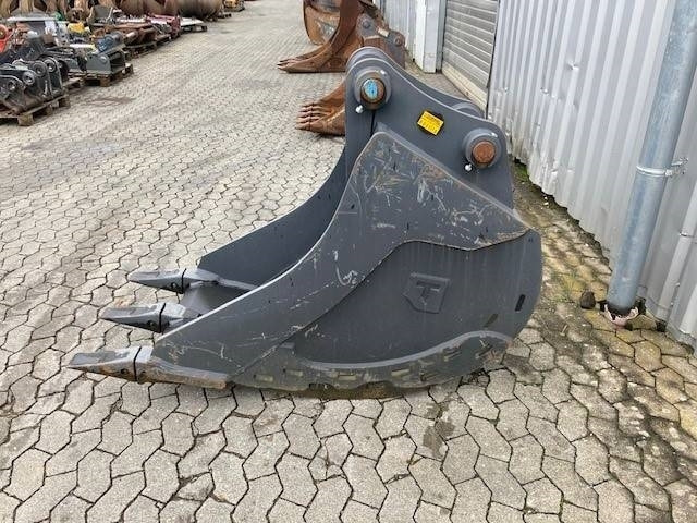 Triga 700mm  - Kotró kanál: 2 kép. Triga 700mm  - Kotró kanál: 2 kép.