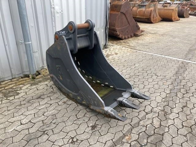 Triga 700mm  - Kotró kanál: 5 kép. Triga 700mm  - Kotró kanál: 5 kép.