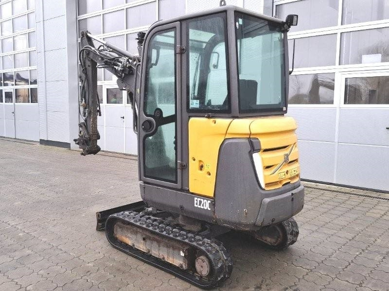 Volvo EC 20 C - Minikotró: 3 kép. Volvo EC 20 C - Minikotró: 3 kép.