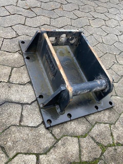 Wolf Schraubadapter MS03 zu Rammer 999 - Gyorscsatlakozó - Építőipari gépek: 2 kép. Wolf Schraubadapter MS03 zu Rammer 999 - Gyorscsatlakozó - Építőipari gépek: 2 kép.