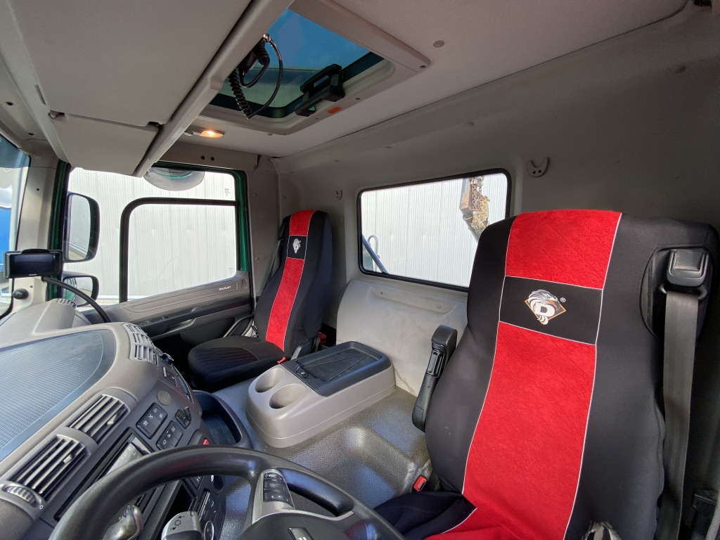 DAF CF 450 - Konténerszállító: 5 kép. DAF CF 450 - Konténerszállító: 5 kép.