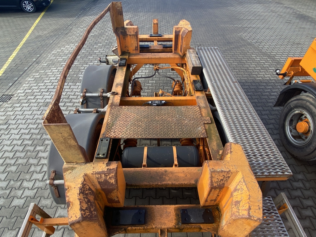 Eggers / für Ballastgewichte - Platós pótkocsi: 5 kép. Eggers / für Ballastgewichte - Platós pótkocsi: 5 kép.