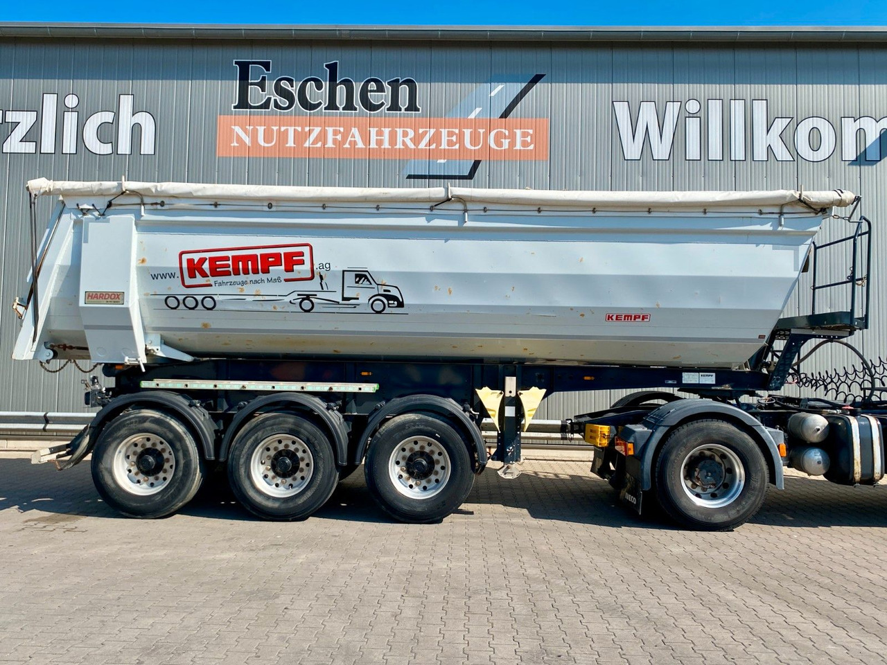 Kempf SKM 35/3 | Stahl 27m³*1+3.Achse liftbar*BPW*EBS - Félpótkocsi billenőplatós: 5 kép. Kempf SKM 35/3 | Stahl 27m³*1+3.Achse liftbar*BPW*EBS - Félpótkocsi billenőplatós: 5 kép.