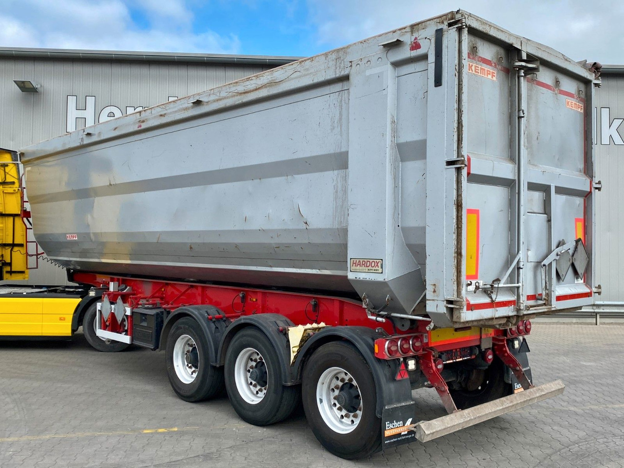 Kempf SKM 35/3 | Stahl 48m³*Getreideschieber*Lift*BPW - Félpótkocsi billenőplatós: 3 kép. Kempf SKM 35/3 | Stahl 48m³*Getreideschieber*Lift*BPW - Félpótkocsi billenőplatós: 3 kép.