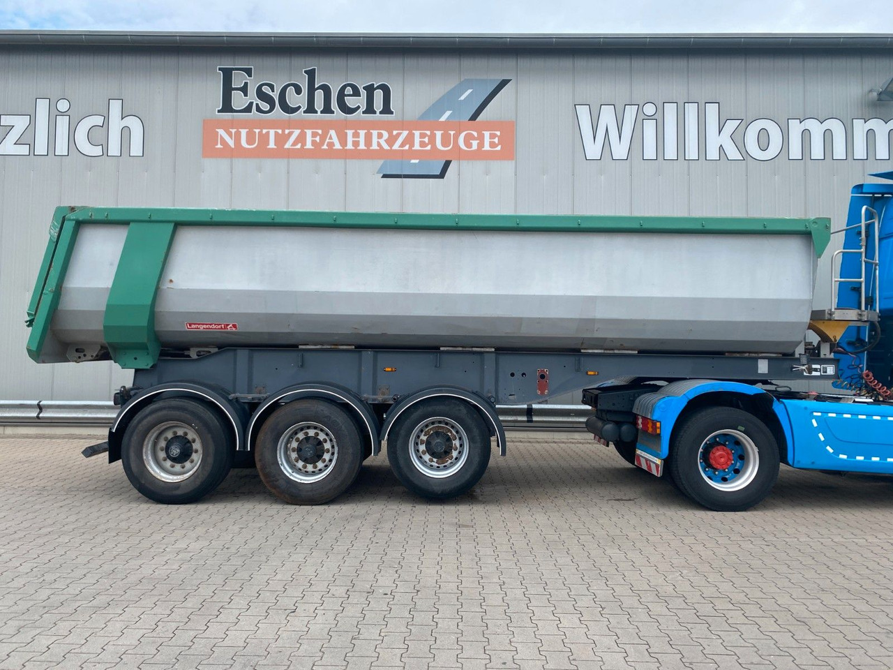 Langendorf SKS-HS 24/29 | Stahl 23m³*Luft-Lift*BPW*EBS - Félpótkocsi billenőplatós: 5 kép. Langendorf SKS-HS 24/29 | Stahl 23m³*Luft-Lift*BPW*EBS - Félpótkocsi billenőplatós: 5 kép.