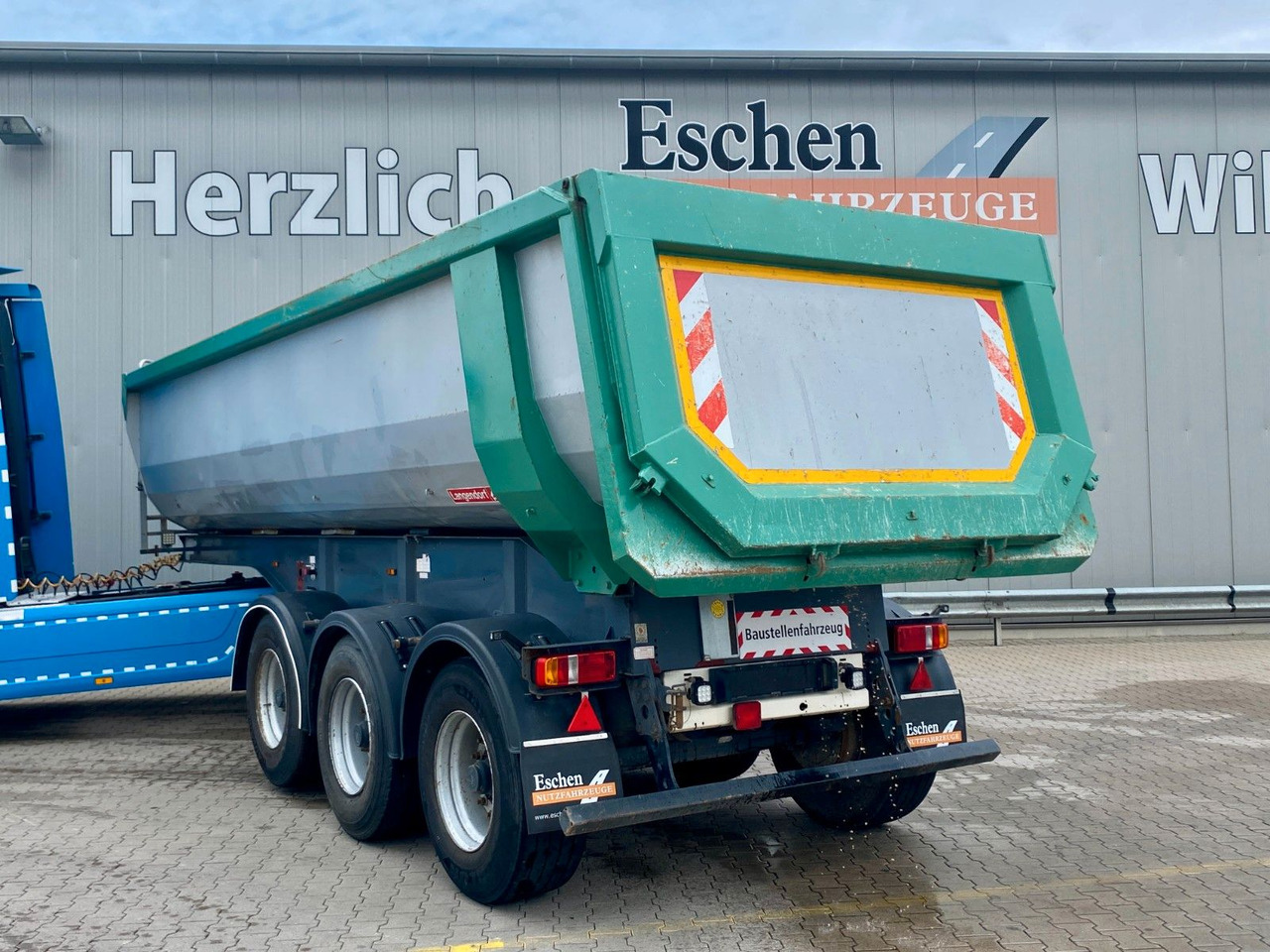 Langendorf SKS-HS 24/29 | Stahl 23m³*Luft-Lift*BPW*EBS - Félpótkocsi billenőplatós: 3 kép. Langendorf SKS-HS 24/29 | Stahl 23m³*Luft-Lift*BPW*EBS - Félpótkocsi billenőplatós: 3 kép.