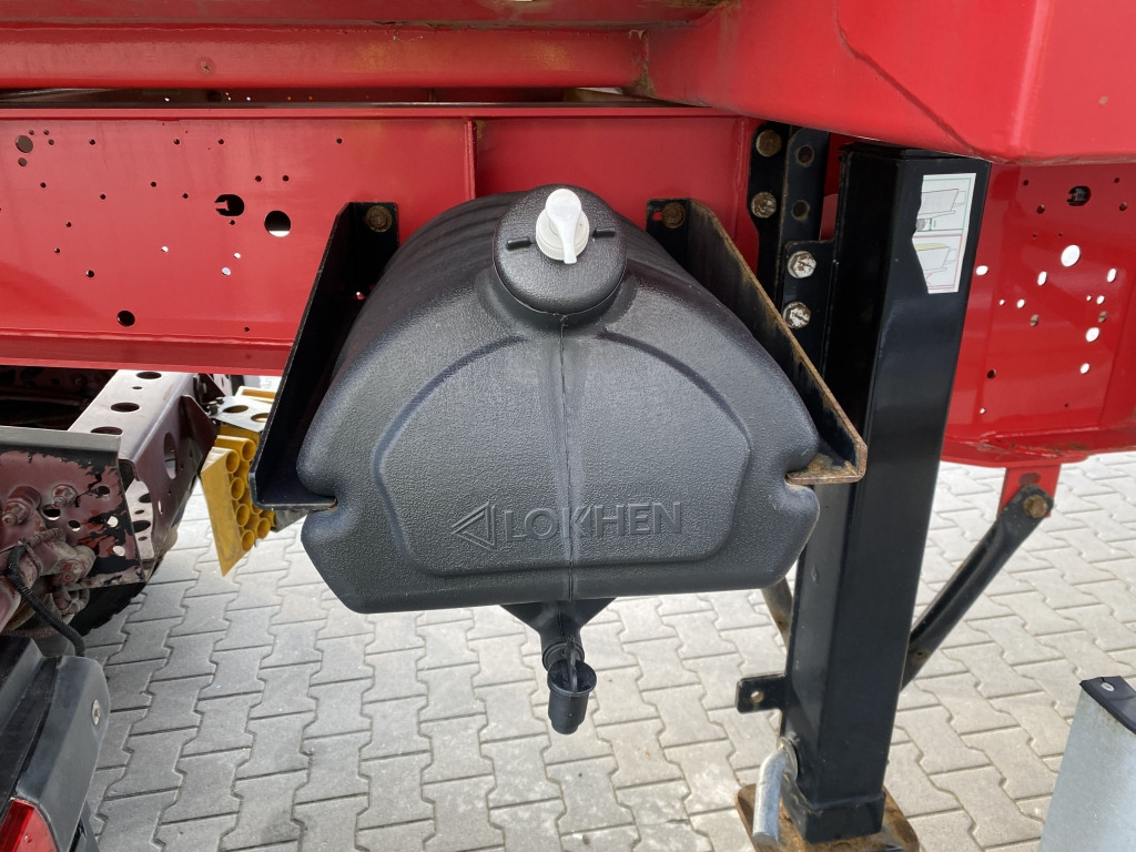 Félpótkocsi billenőplatós Langendorf Stahlmulde: 11 kép.