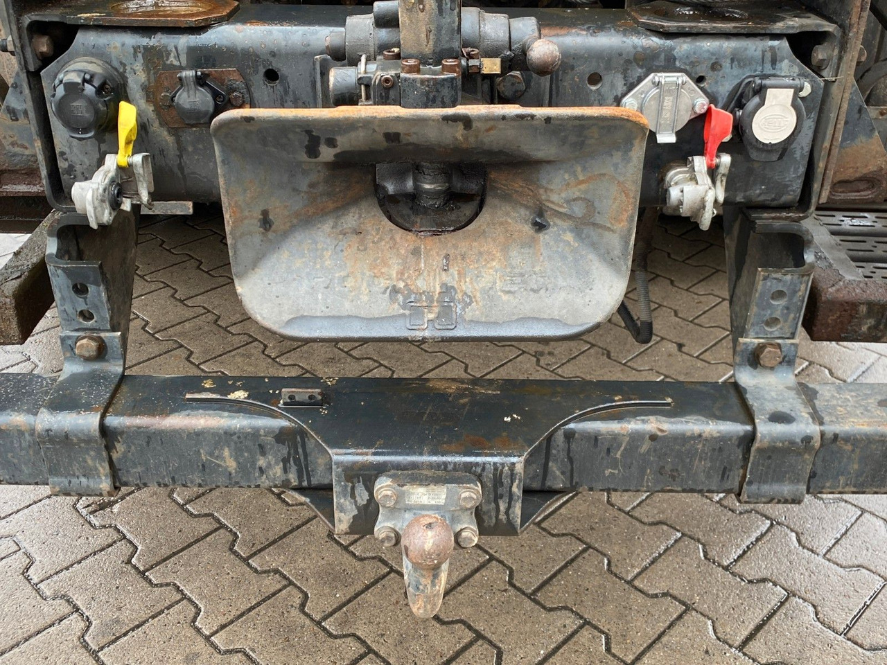 MAN 18.285 MC | Palfinger PK 9501*Blatt*2x AHK+Oel - Billenőplatós teherautó, Darus autó: 4 kép. MAN 18.285 MC | Palfinger PK 9501*Blatt*2x AHK+Oel - Billenőplatós teherautó, Darus autó: 4 kép.