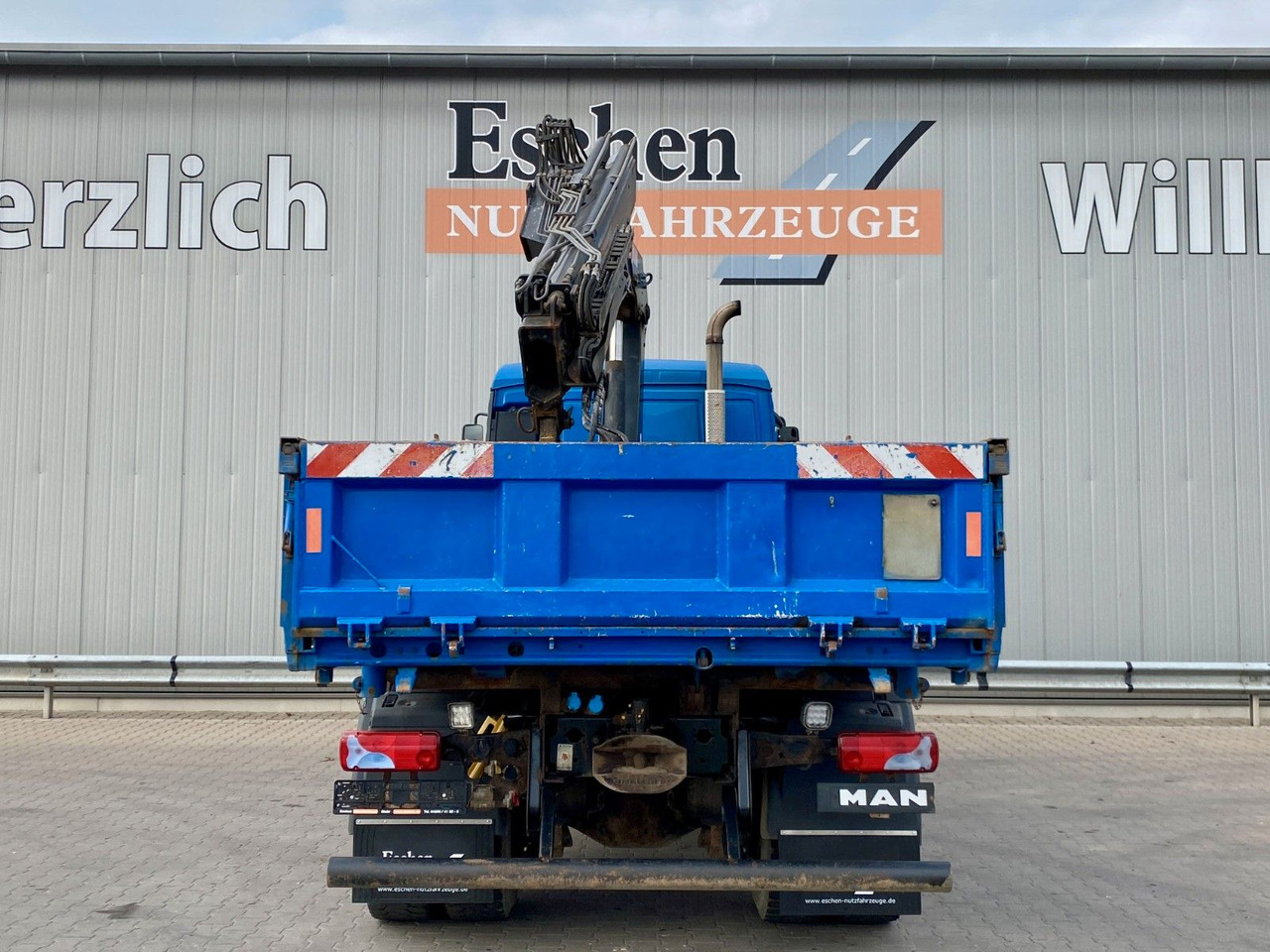 MAN TGA 18.360 4x4H BL*HIAB 122 BS-2*Dautel 3-Seiten - Billenőplatós teherautó, Darus autó: 5 kép. MAN TGA 18.360 4x4H BL*HIAB 122 BS-2*Dautel 3-Seiten - Billenőplatós teherautó, Darus autó: 5 kép.