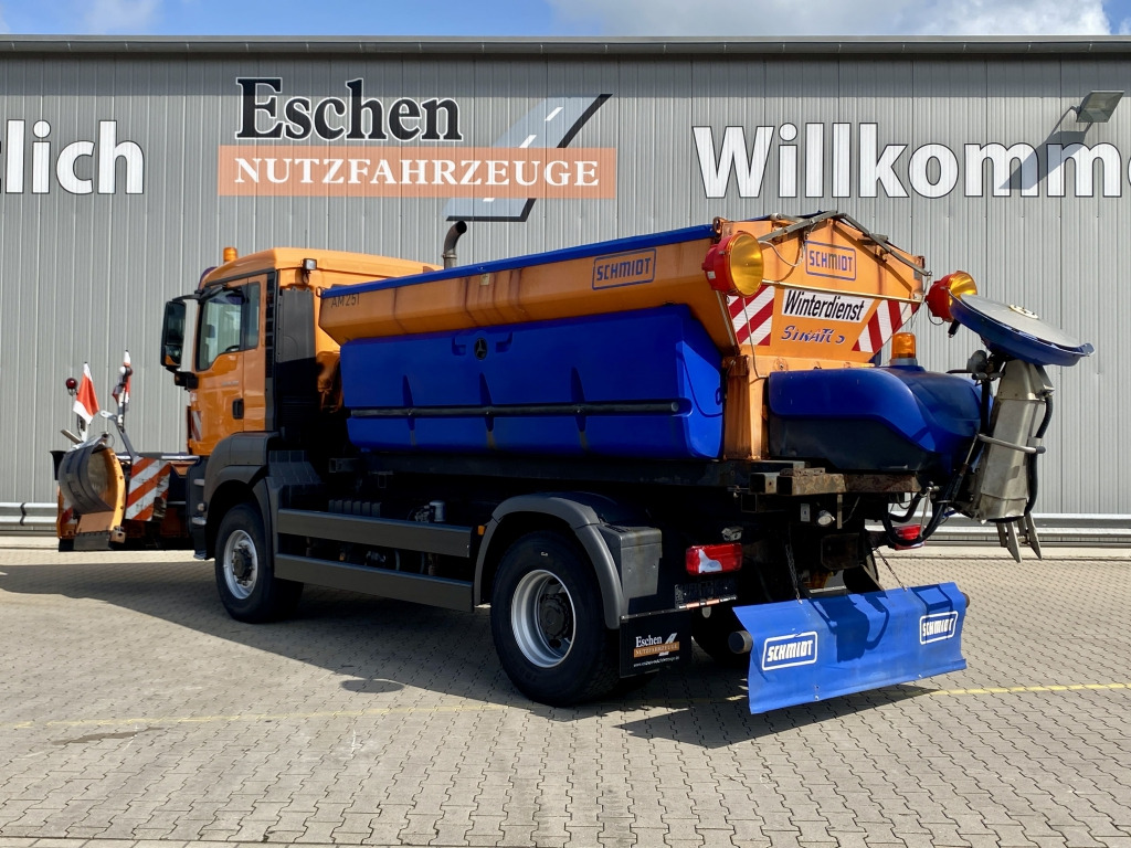 MAN TGS 18.320 4x4 BL - Platós teherautó: 3 kép. MAN TGS 18.320 4x4 BL - Platós teherautó: 3 kép.