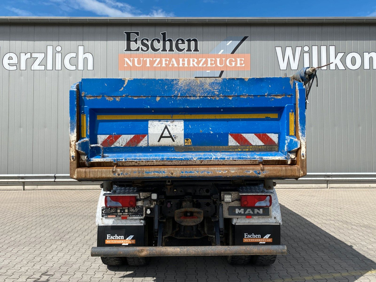 MAN TGS 26.400 6x4 | MEILLER*Navi*KIima*Intarder*AHK - Billenőplatós teherautó: 5 kép. MAN TGS 26.400 6x4 | MEILLER*Navi*KIima*Intarder*AHK - Billenőplatós teherautó: 5 kép.